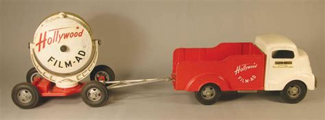 Smith Miller, Toy Truck, original Hollywood Film-Ad Truck and spotlight