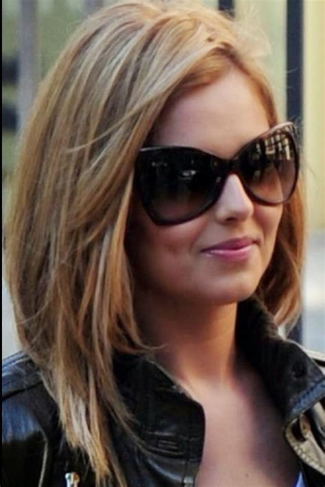 Hairstyles and Women Attire: 5 Hairstyles for Medium Length Hair