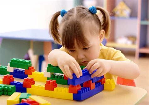 Juegos de construir, 10 beneficios para los niños - Mamá Psicóloga Infantil