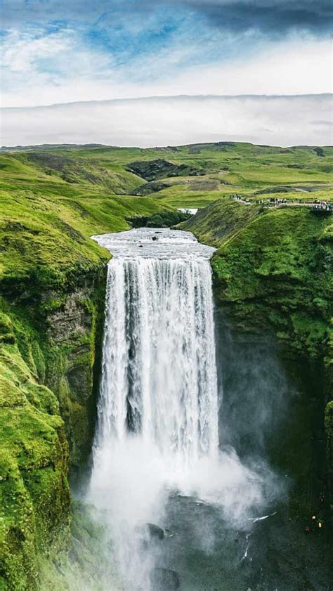 Bing HD Wallpaper Aug 23, 2023: Skógafoss waterfall, Iceland - Bing ...