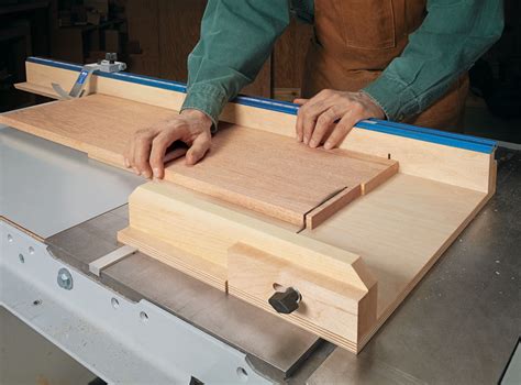 Precision Crosscut Sled | Woodworking Project | Woodsmith Plans