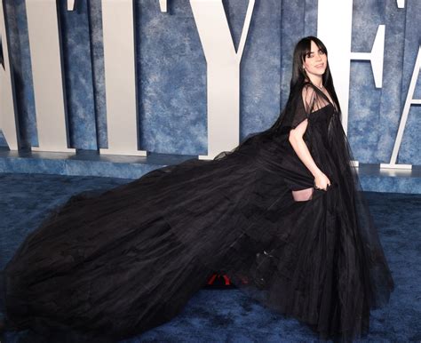 Billie Eilish Dons Dramatic Goth Dress at Vanity Fair Oscar Party 2023 ...