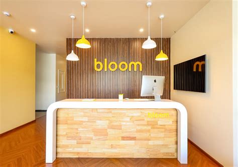 BLOOM HOTEL - GOLF COURSE ROAD, SECTOR 43 (Gurugram (Gurgaon)) - Hotel Reviews, Photos, Rate ...