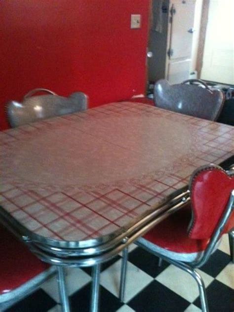 23 red dinette sets - vintage kitchen treasures - Retro Renovation