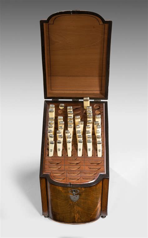 ANTIQUE GEORGE III CUTLERY KNIFE BOX