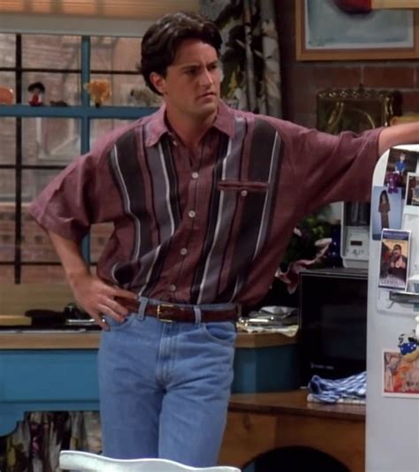 Friends Season 1 | Chandler Bing - Matthew Perry | Friends fashion ...