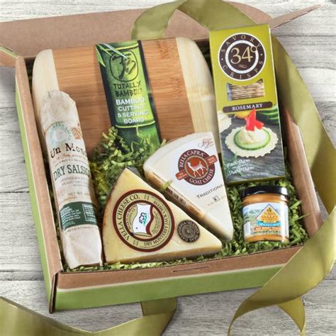 Artisan Favorites Meat and Cheese Gift Box - FG2003 | A Gift Inside