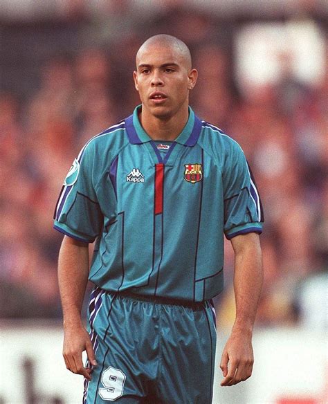 Ronaldo Nazario Barcelona