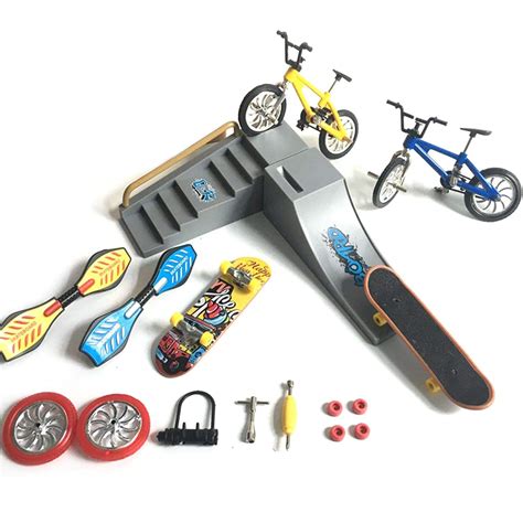 Buy Skate Park Kit, Finger Skateboard Park Toy Ramp Parts Mini ...