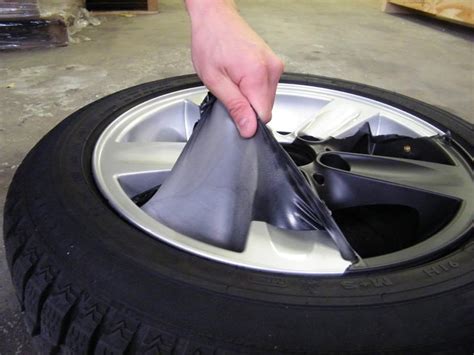 How to Transform Your BMW's Wheels Using Removable Paint - autoevolution