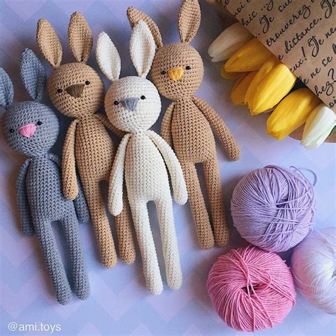 Crochet bunny amigurumi pattern | Amiguroom Toys