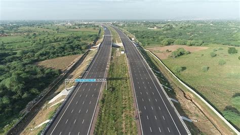 Meet Delhi-Mumbai Expressway: India's Most Advanced and Longest Expressway - IN PICS | News ...