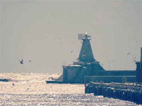 Port Stanley Lighthouse & Pier, Port Stanley - page 3