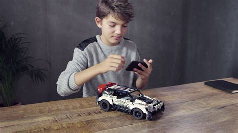 LEGO 42109 Technic App Controlled Top Gear Rally Car - YouTube