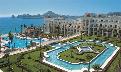 Riu Palace Cabo San Lucas Wedding - Modern Destination Weddings