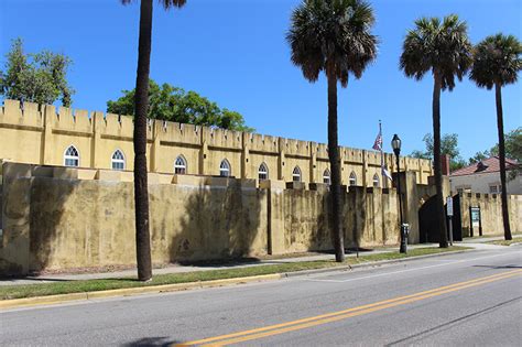 Take a Walk Through the Beaufort Historic District - South Carolina ...