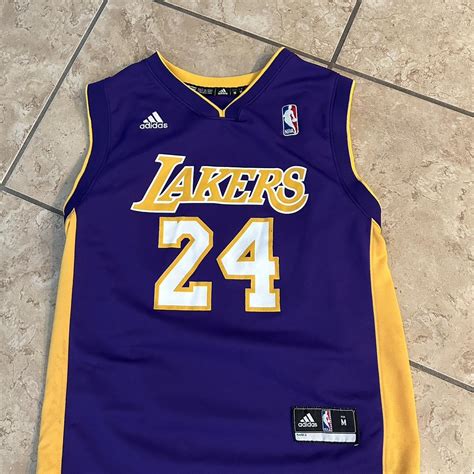 ⚠️Kids medium⚠️ Kobe Bryant jersey in great condition - Depop