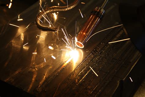 File:High-power laser welding.jpg - Wikimedia Commons