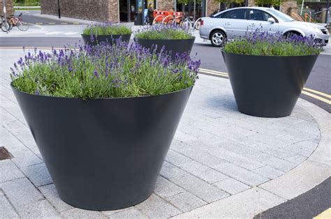 South Oxhey – Public Realm Planters, Flared, Tapered & Cone Shaped Planters without Rims