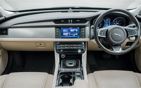 Jaguar XF Interior Images: XF Interior Photo Gallery