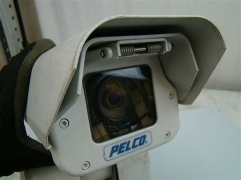 Pelco 120/230V Security Camera ES30CBW24-5W | eBay