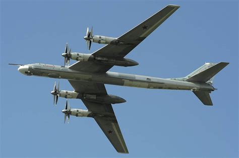 tupolev_tu-95_bomber_of_russian_air_force.jpg - AeroTime