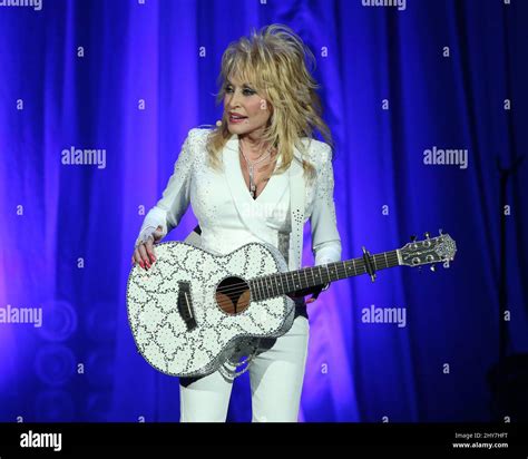 Dolly Parton in concert in Nashville, Tennessee Stock Photo - Alamy