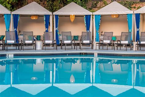 W Los Angeles West Beverly Hills Hotel – Los Angeles, CA, USA – WET Deck Poolside Cabanas – TRAVOH