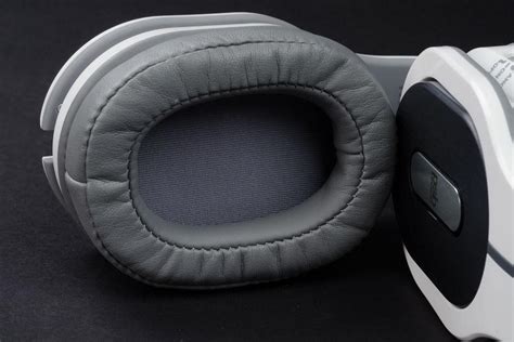 Headphone Ear Pads 101: The What, Why, & How of Ear Pads – Wicked Cushions