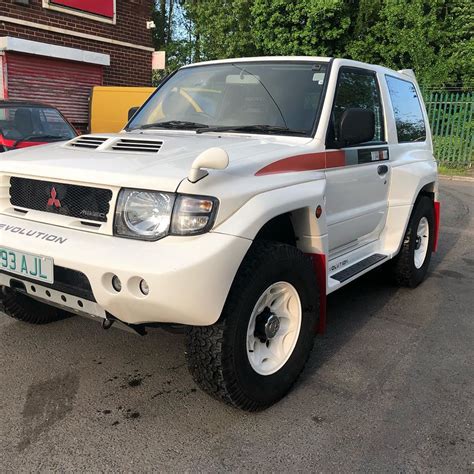 Mitsubishi Pajero Evo with a Twin-Turbo V8 – Engine Swap Depot