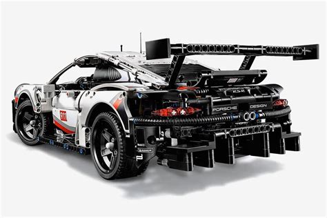 LEGO Technic 42096 Porsche 911 RSR Unveiled, Has 1,580-Pieces - TechEBlog