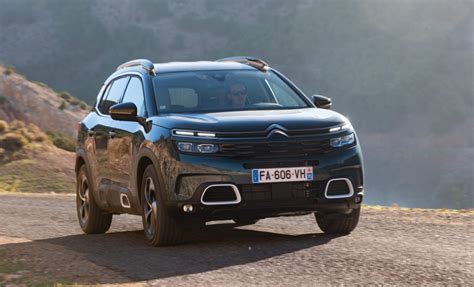 Citroen C5 Aircross PureTech 180 specs, quarter mile, lap times, performance data - FastestLaps.com