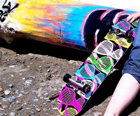 Design Graffiti Art on Skateboard | Digital Graffiti