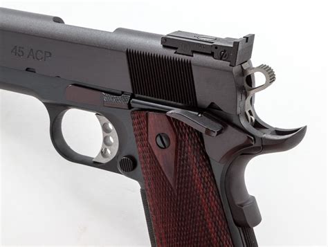 Les Baer Custom 1911 Semi-Automatic Pistol