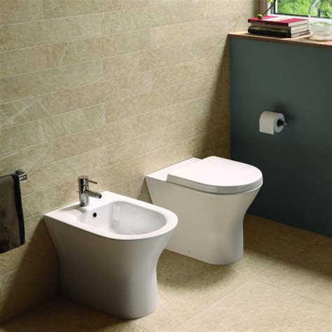 Resolve Back To Wall Modern Bidet | Floor Standing | 1 Tap Hole