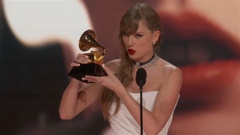 Taylor Swift Wins Record-Setting 4th Album Of The Year Grammy Award