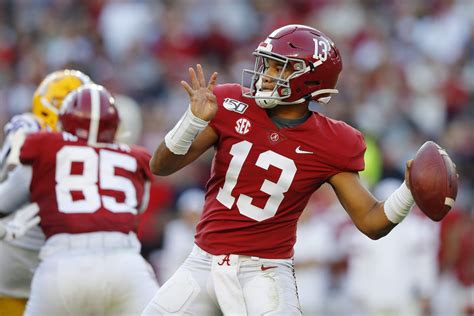 Tua Tagovailoa y Jalen Hurts, historia compartida en Alabama