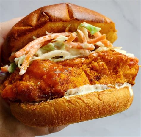 Crispy Buffalo Chicken Sandwich - Lite Cravings