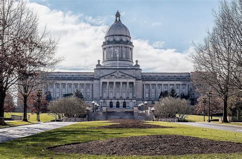 Kentucky State Capitol - Gallatin County Tourism • Gallatin County ...