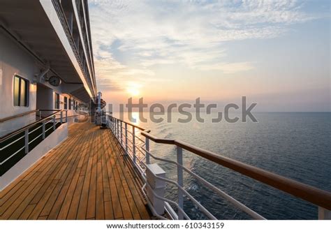 96,988 Cruise Deck Stock Photos, Images & Photography | Shutterstock