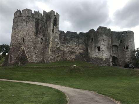 Chepstow castle : r/pics