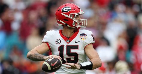 Georgia QB Carson Beck reportedly purchases $300K Lamborghini Urus ...