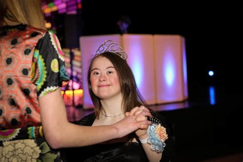 Whitman Volunteers at "Night to Shine" Prom for Special Needs Guests ...