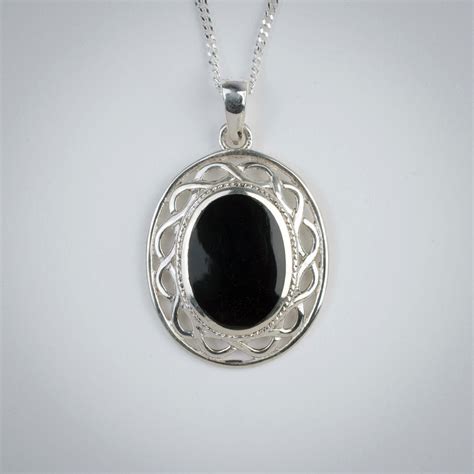 Stylish Sterling silver oval shaped celtic pendant | Black Pearl Whitby