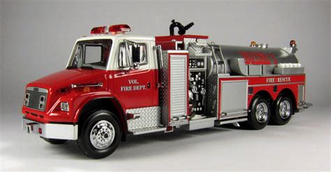 My Code 3 Diecast Fire Truck Collection: Freightliner FL80 Collector's ...