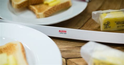 Alessi SG68 Toaster review: High Italian style with a side of toast - CNET