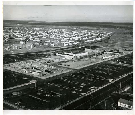 Buildings and Many Houses · Hanford History Project