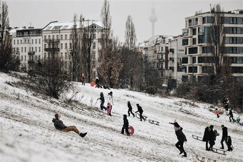 The Beauty of a Snow-Covered Berlin | iHeartBerlin.de