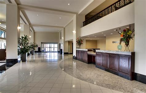 Drury Plaza Hotel Broadview Wichita - Drury Hotels