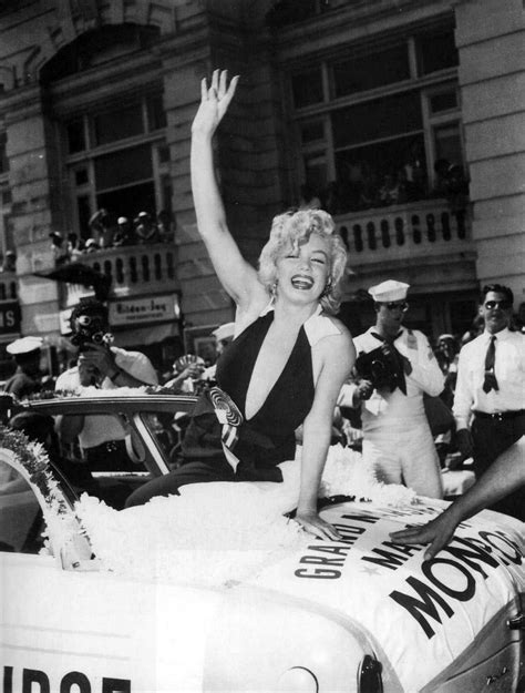 Grand Marshal Parade, 1952 - Marilyn Monroe - Marilyn Monroe Photo ...